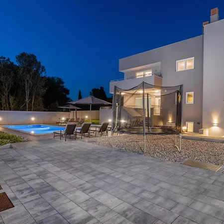 Stunning In With Sauna *