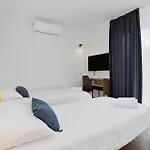 Stunning In With Sauna Vakantiehuis *