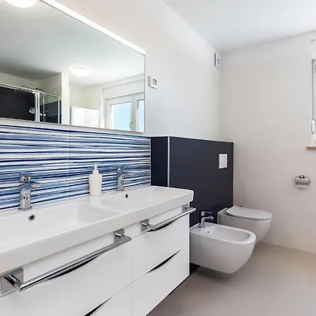 Stunning In With Sauna * Pula