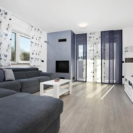 Feriehus Stunning In With Sauna