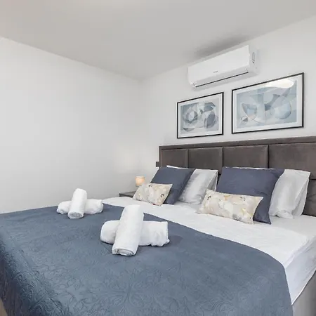 Feriehus Stunning In With Sauna *