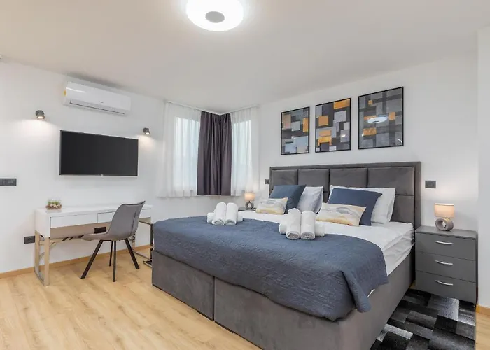 Nyaraló Stunning In With Sauna *