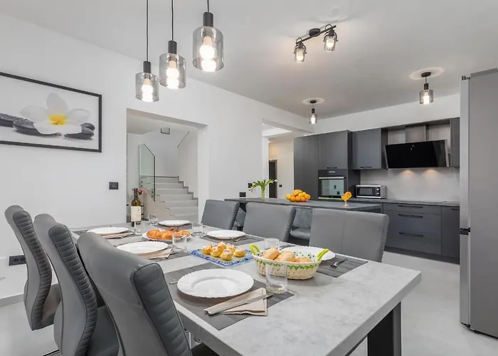 Stunning In With Sauna Nyaraló Póla