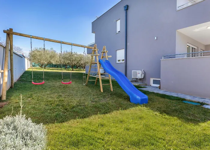 Nyaraló Stunning In With Sauna