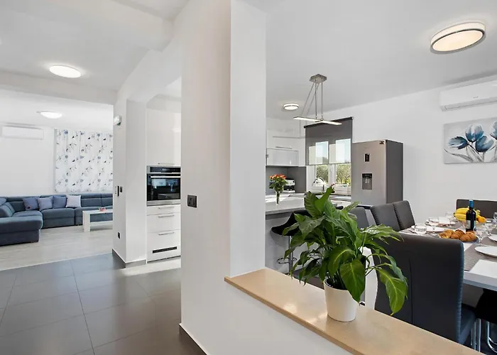 Stunning In With Sauna Nyaraló