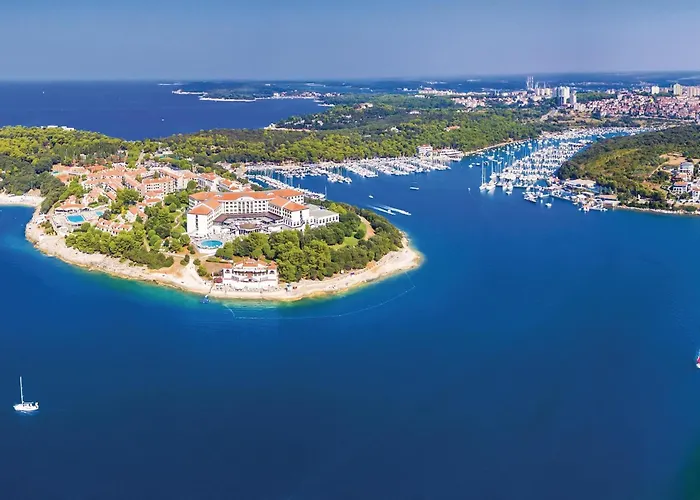 Stunning In With Sauna * Póla